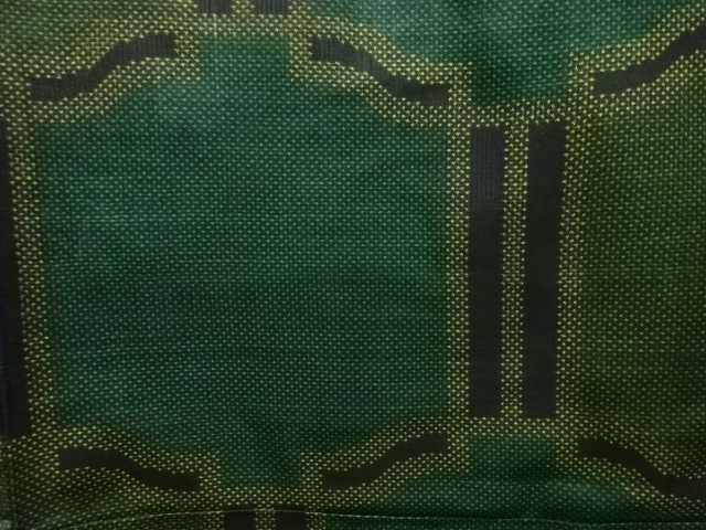 JAPANESE KIMONO / ANTIQUE KIMONO / SILK / DORO OSHIMA TSUMUGI (5 maruki) / WOVEN ABSTRACT PATTERN